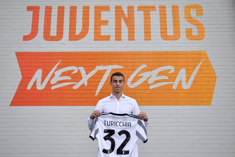 La Juventus prolonge une autre de ses pépites Riccardo Turicchia