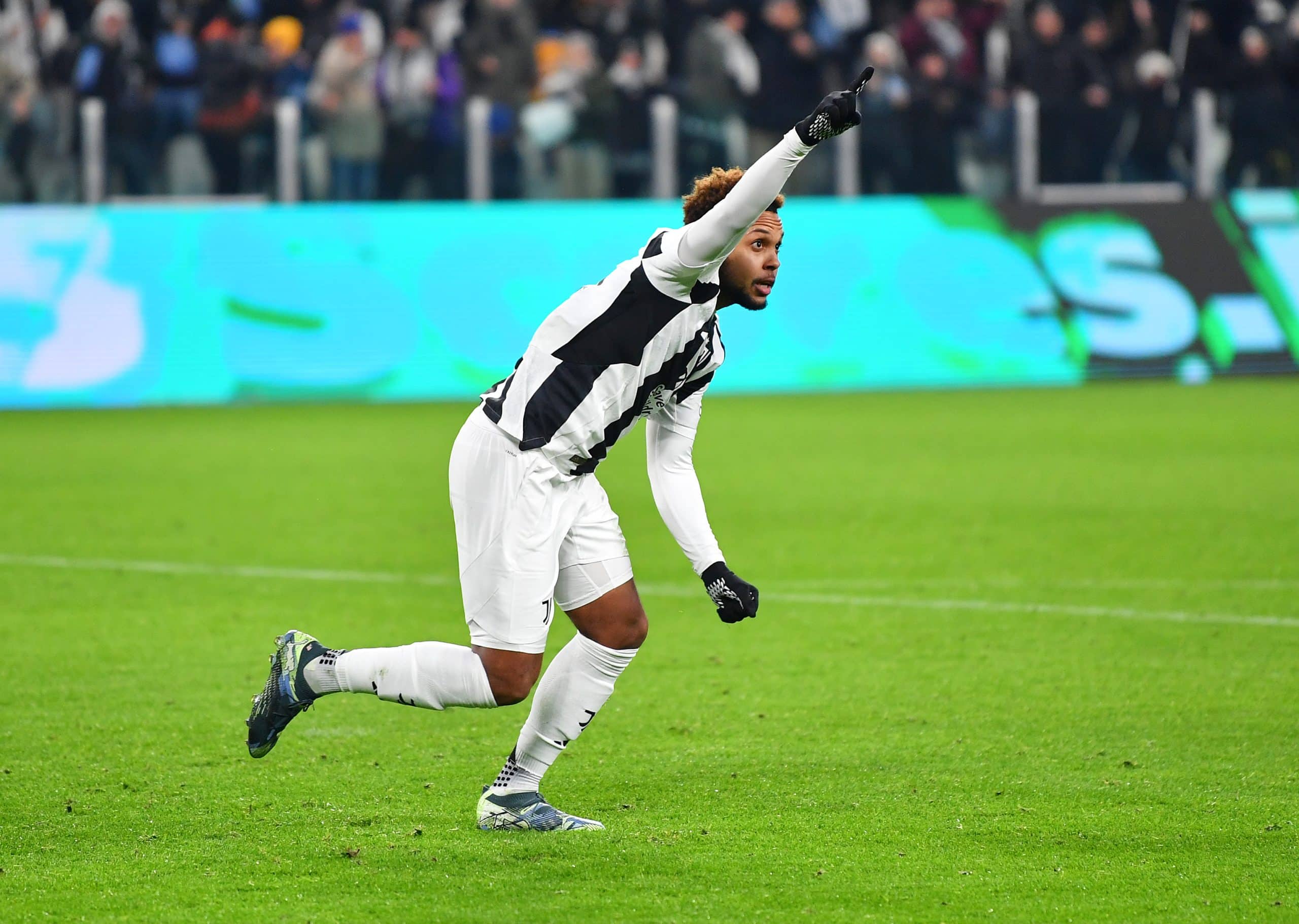 TURIN, ITALY - DECEMBER 11: Weston McKennie of Juventus celebrates scoring his team's second goal during the UEFA Champions League 2024/25 League Phase MD6 match between Juventus and Manchester City at Juventus Stadium on December 11, 2024 in Turin, Italy. (Photo by Valerio Pennicino/Getty Images)