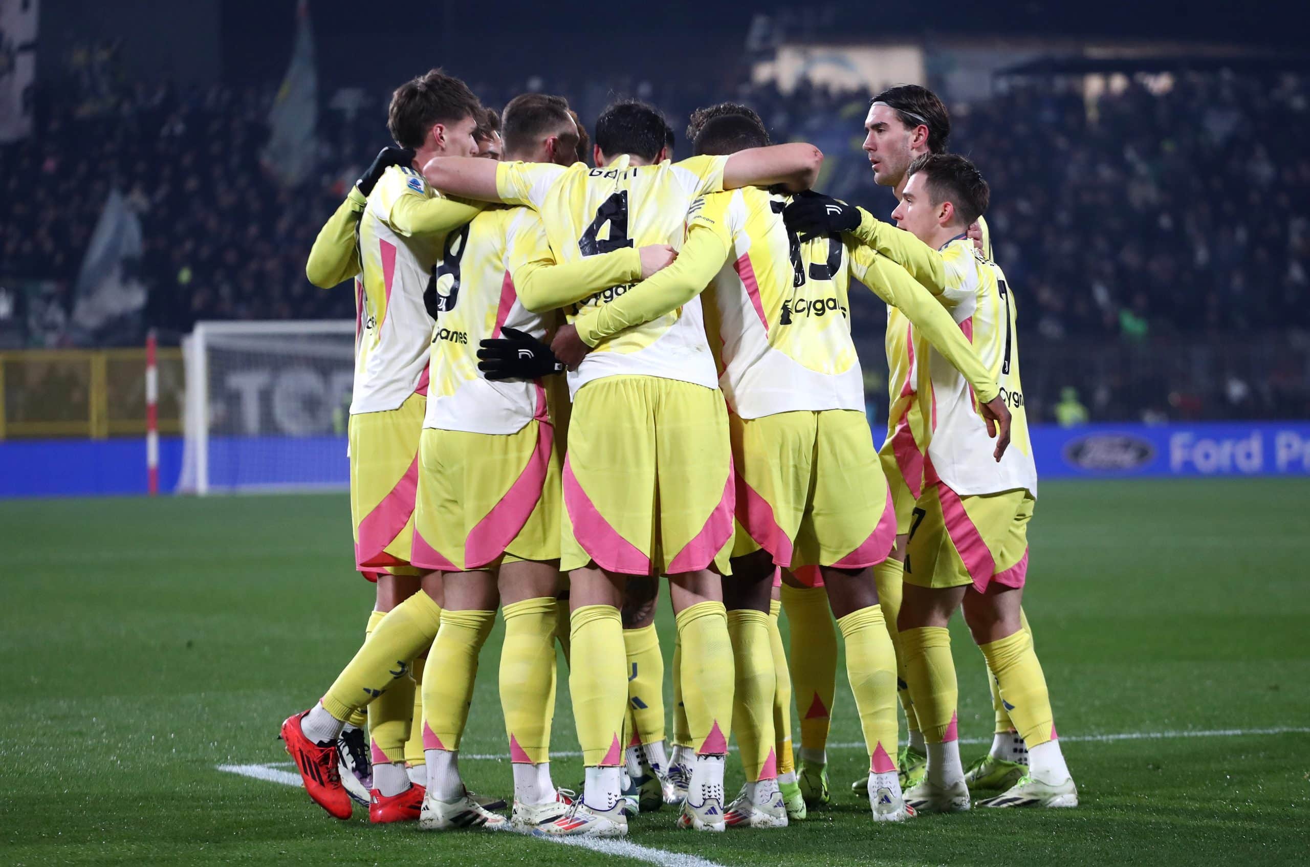 MONZA, ITALY - DECEMBER 22: Weston McKennie of Juventus (blocked) celebrates with his teammates after scoring his team's first goal during the Serie A match between Monza and Juventus at U-Power Stadium on December 22, 2024 in Monza, Italy. (Photo by Marco Luzzani/Getty Images)