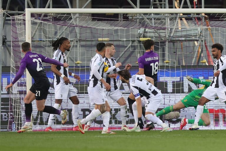 La Juventus est encore humiliée et s&rsquo;effondre à Florence