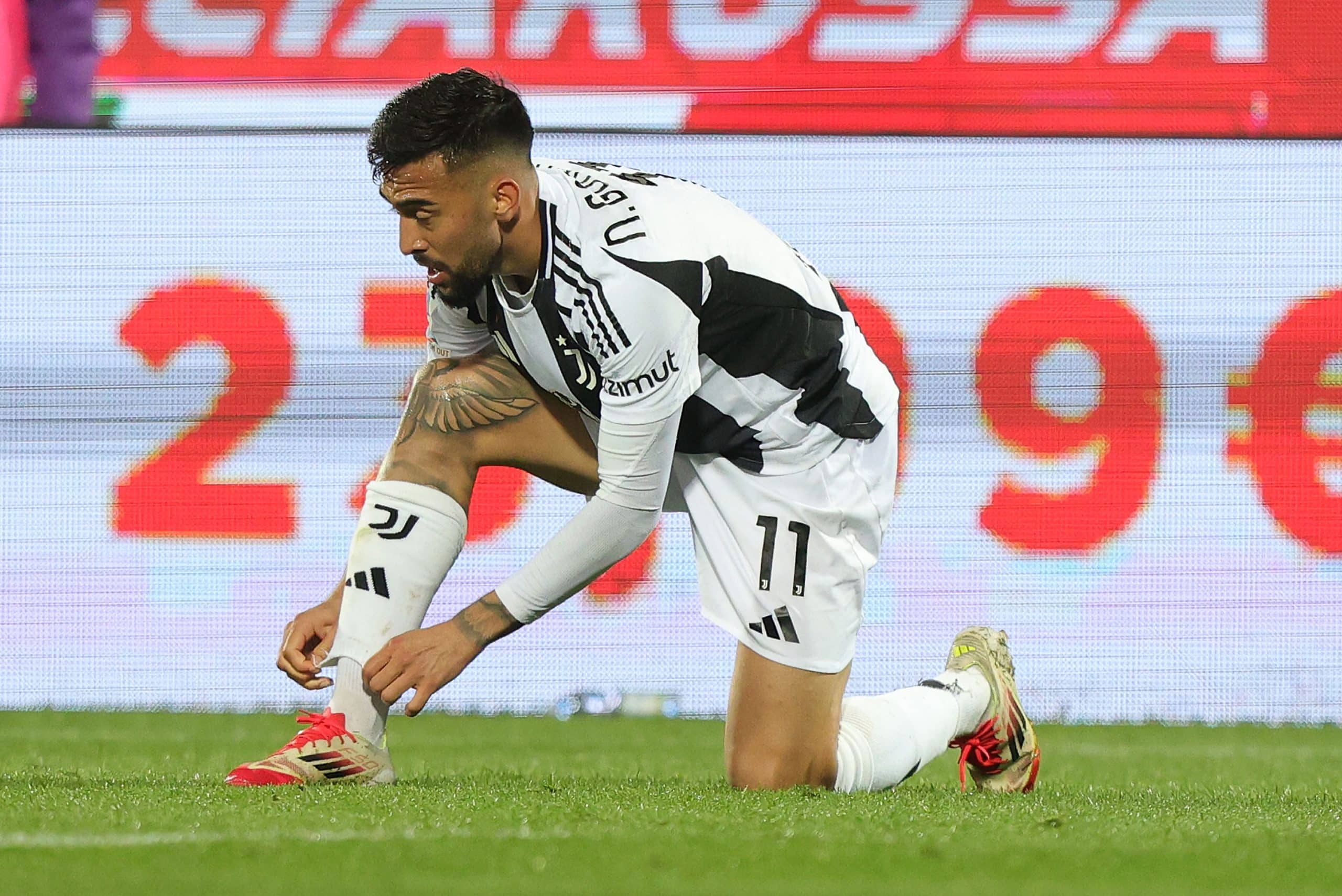 FLORENCE, ITALY - MARCH 16: Nico Gonzalez of Juventus reacts during the Serie A match between Fiorentina and Juventus at Stadio Artemio Franchi on March 16, 2025 in Florence, Italy. (Photo by Gabriele Maltinti/Getty Images)