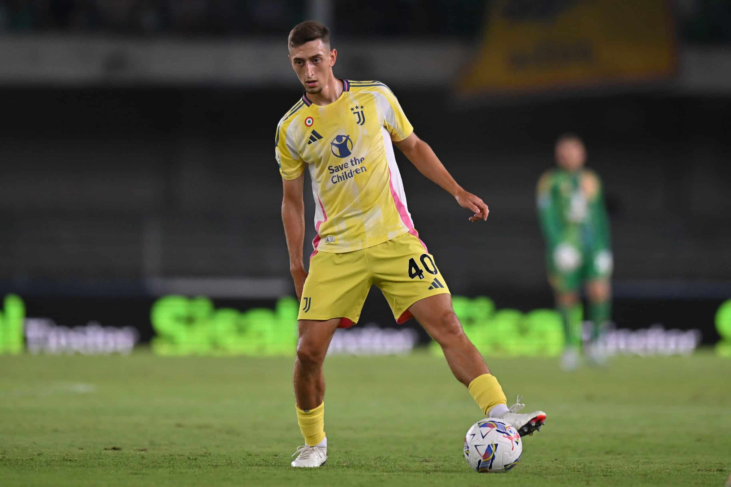 VERONA, ITALY - AUGUST 26: Jonas Rouhi of Juventus in action during the Serie match between Hellas Verona and Juventus at Stadio Marcantonio Bentegodi on August 26, 2024 in Verona, Italy. (Photo by Alessandro Sabattini/Getty Images)