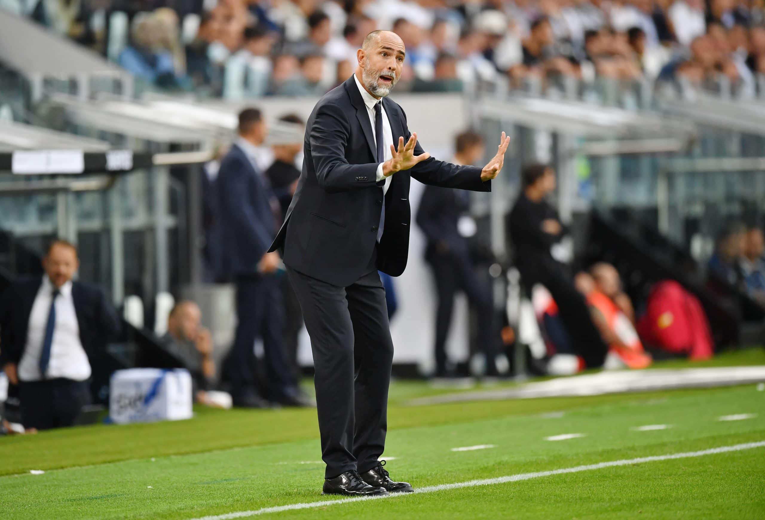 TURIN, ITALY - SEPTEMBER 13: Igor Tudor, Head Coach of Juventus, gestures during the Serie A match between Juventus FC and FC Internazionale at on September 13, 2025 in Turin, Italy. (Photo by Valerio Pennicino/Getty Images)