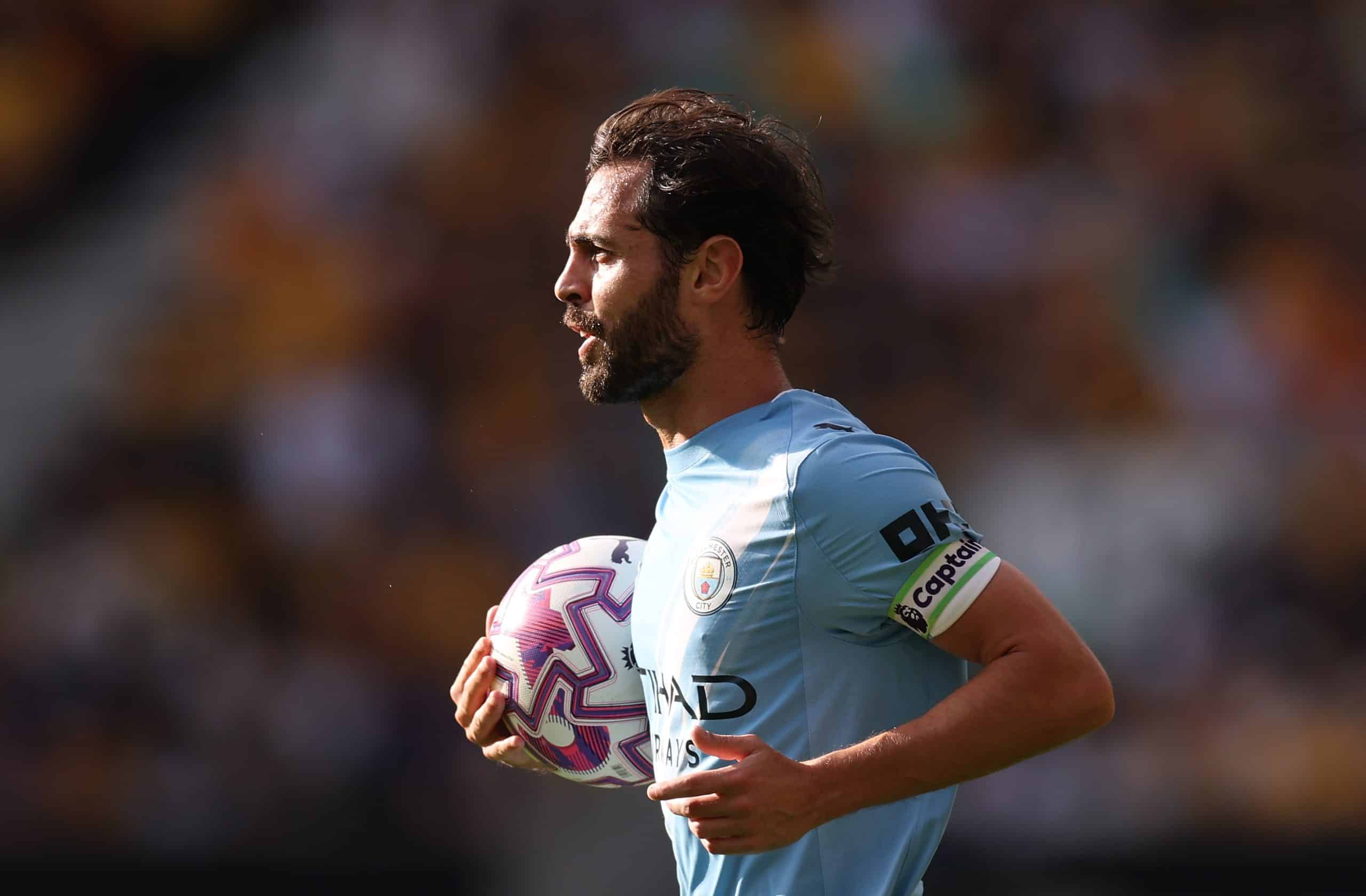 WOLVERHAMPTON, ENGLAND - AUGUST 16: Bernardo Silva of Manchester City during the Premier League match between Wolverhampton Wanderers and Manchester City at Molineux on August 16, 2025 in Wolverhampton, England. (Photo by Alex Pantling/Getty Images)