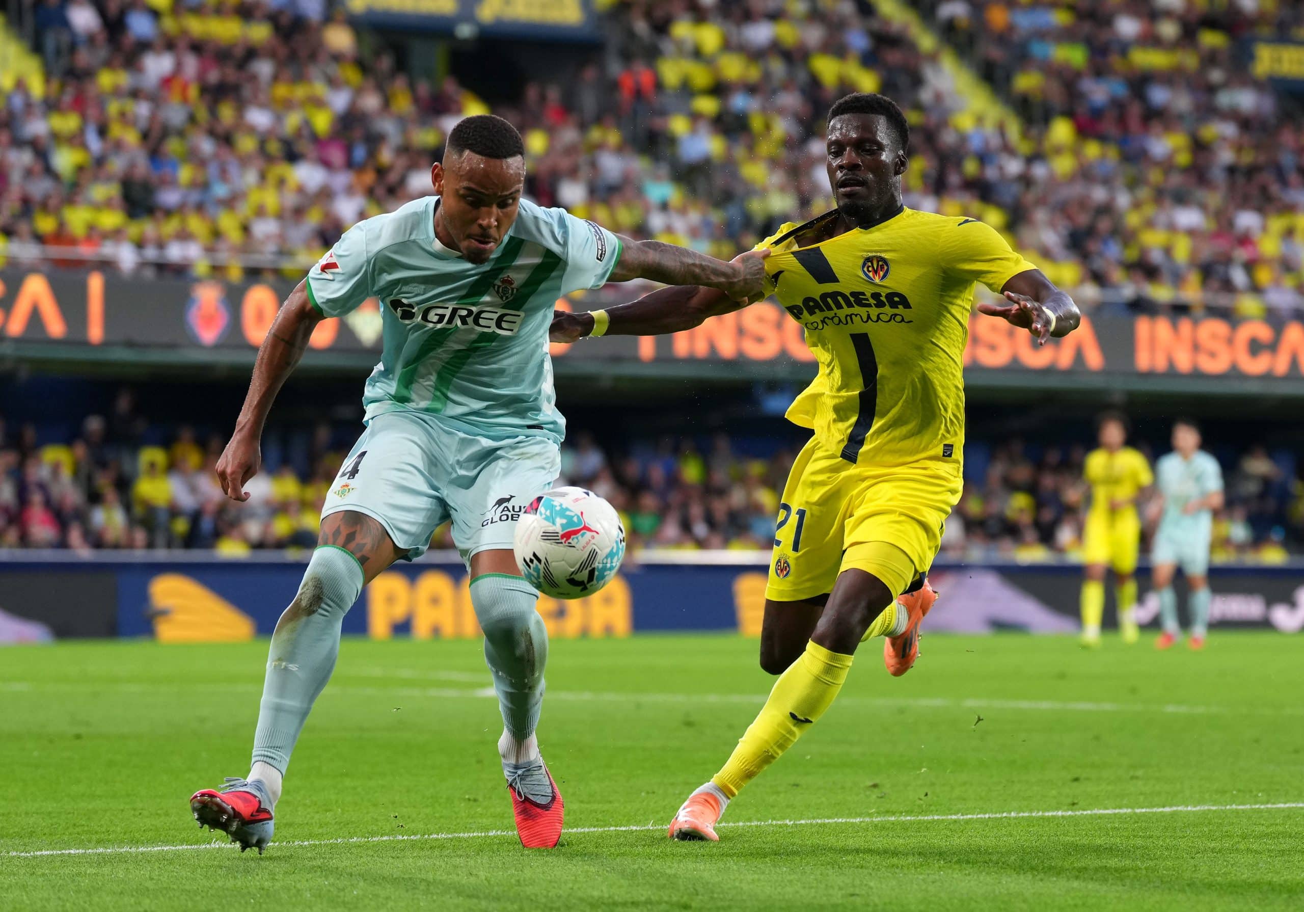 Natan Real Betis (Photo by Aitor Alcalde/Getty Images)
