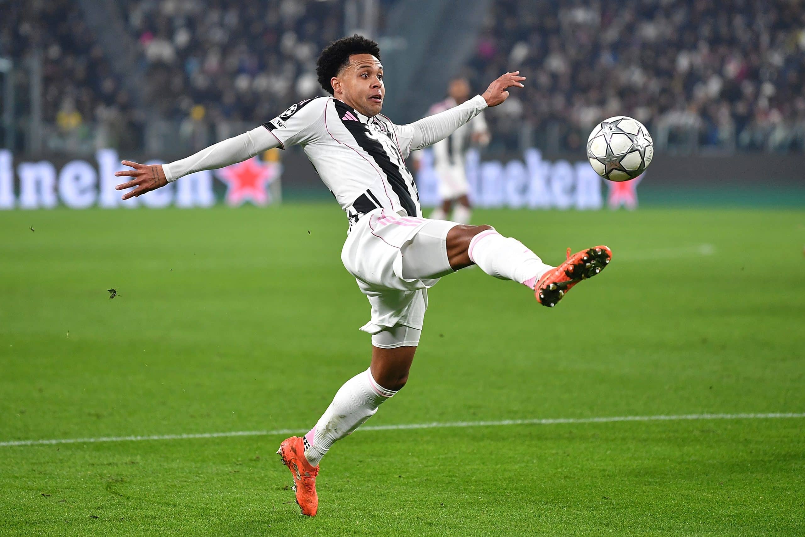TURIN, ITALY - JANUARY 21: Weston McKennie of Juventus in action during the UEFA Champions League 2025/26 League Phase MD7 match between Juventus and SL Benfica at Juventus Stadium on January 21, 2026 in Turin, Italy. (Photo by Valerio Pennicino/Getty Images)