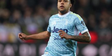 McKennie va devoir prendre son mal en patience (Photo by Timothy Rogers/Getty Images)