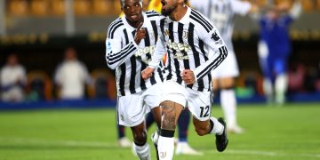 Douglas Luiz a signé son match référence sous la tunique de la Juventus (Getty)