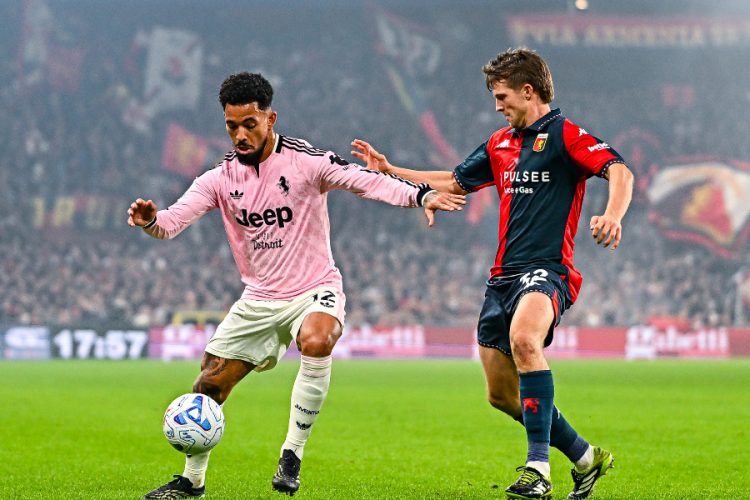 La Juventus s’est inclinée sur le terrain du Genoa (2-0) et compte désormais onze points de retard sur la tête de la Serie A