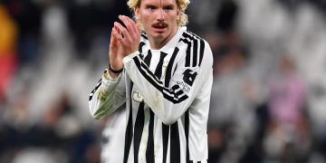 Woltemade rejoint Baggio et Kovačević